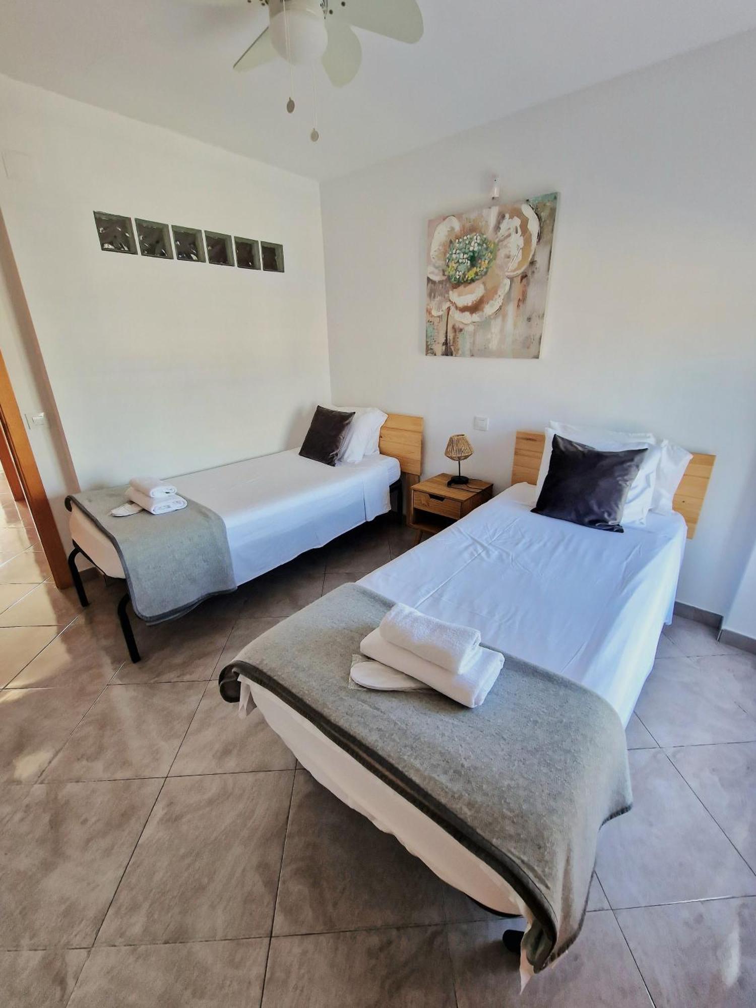 Arenal Apartment ฮาเวอา ภายนอก รูปภาพ